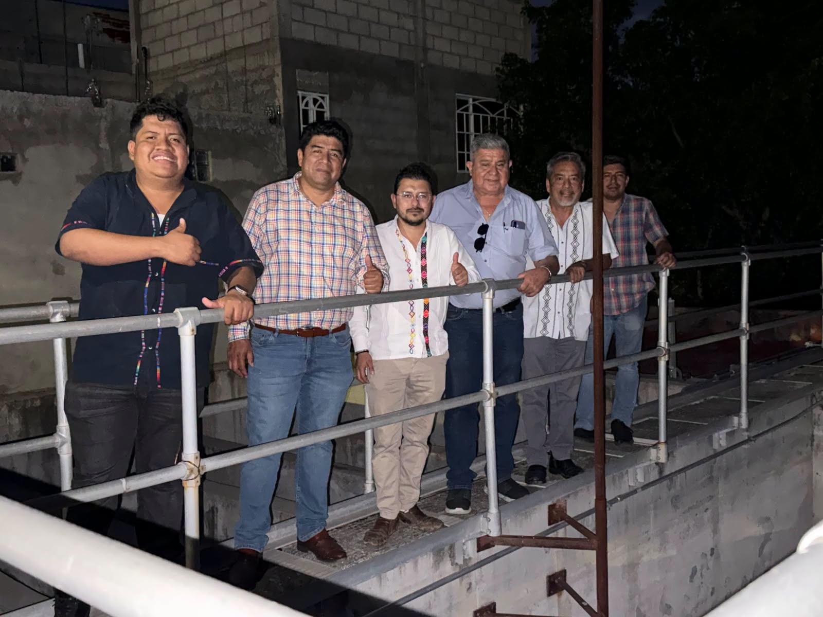 En Acatlán buscan rescatar planta tratadora tras 20 años de abandono