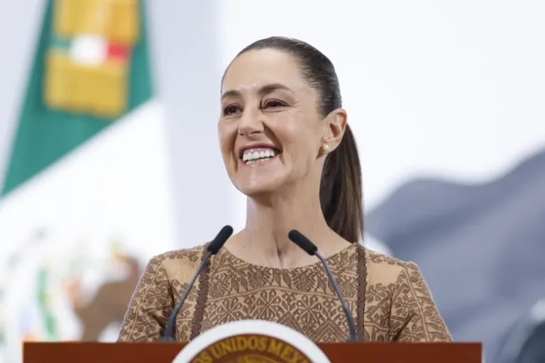Claudia Sheinbaum anuncia invitación al Papa León XIV para visitar México