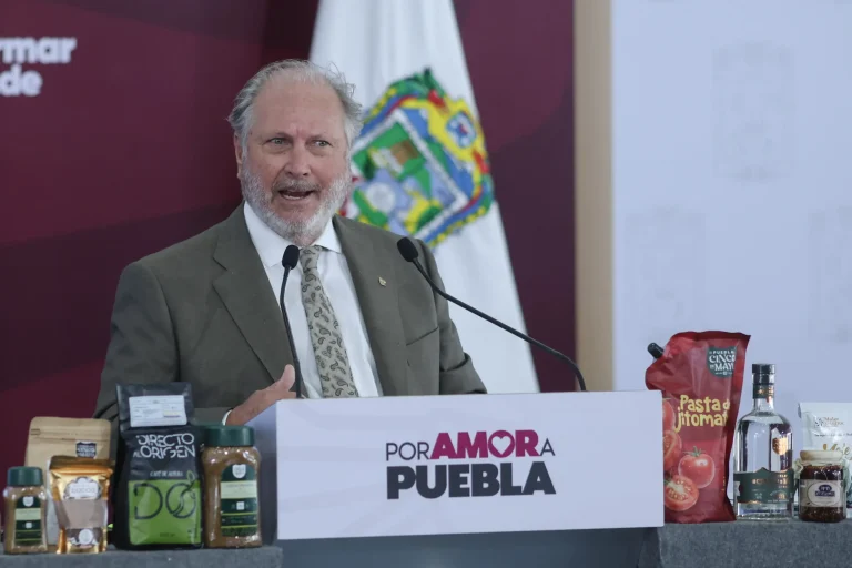 fundacion-jenkins-dona-predio-para-estacion-del-cablebus-en-xonaca-1