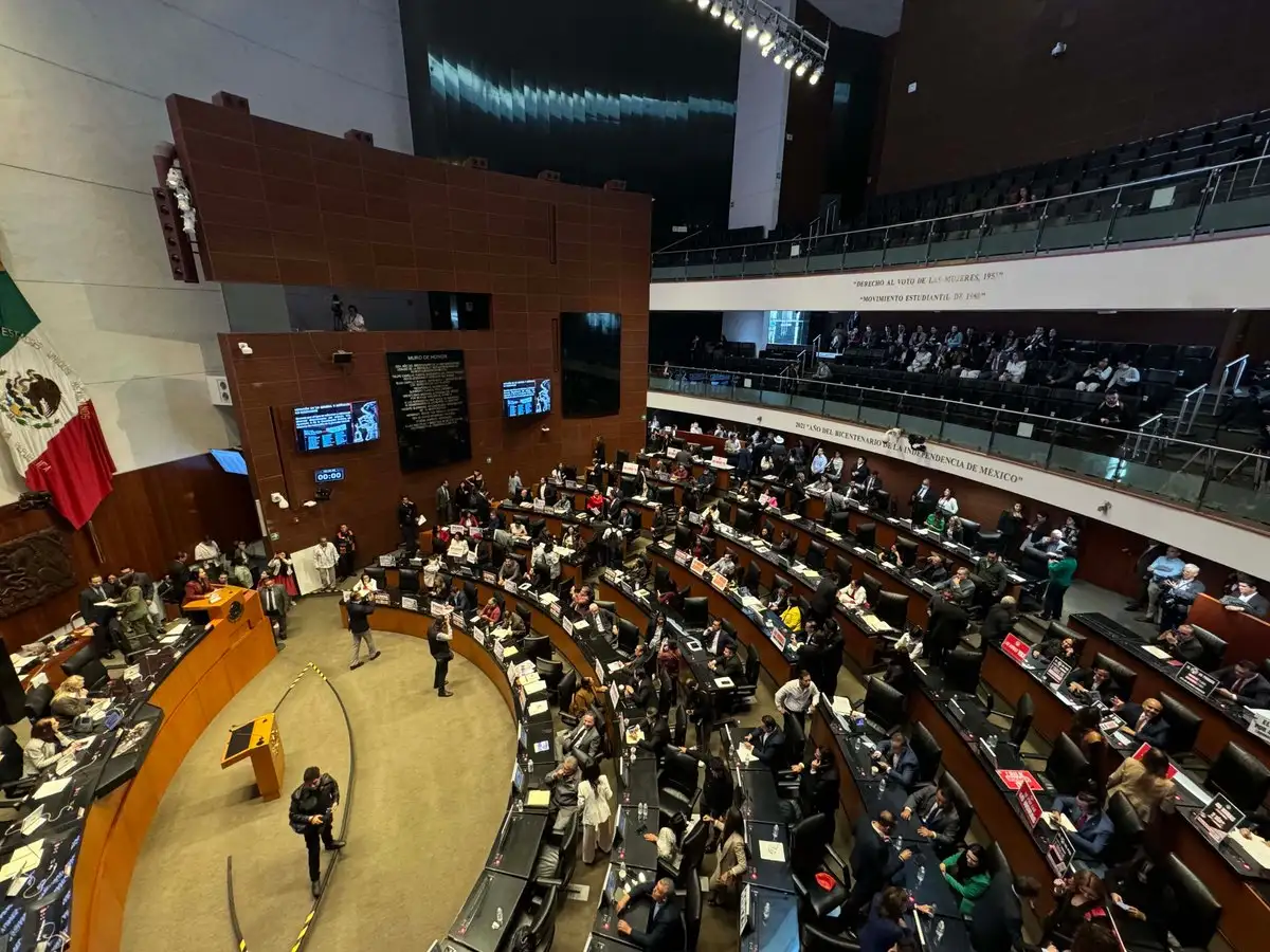 senado-avala-reduccion-gradual-de-la-jornada-laboral-a-40-horas-semanales_2493128d-4a69-484c-8382-f132d1dec6b9_media