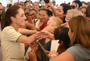 130326 CSP ENTREGA DE PENSIÓN MUJERES BIENESTAR EN TECOMÁN, COLIMA 2