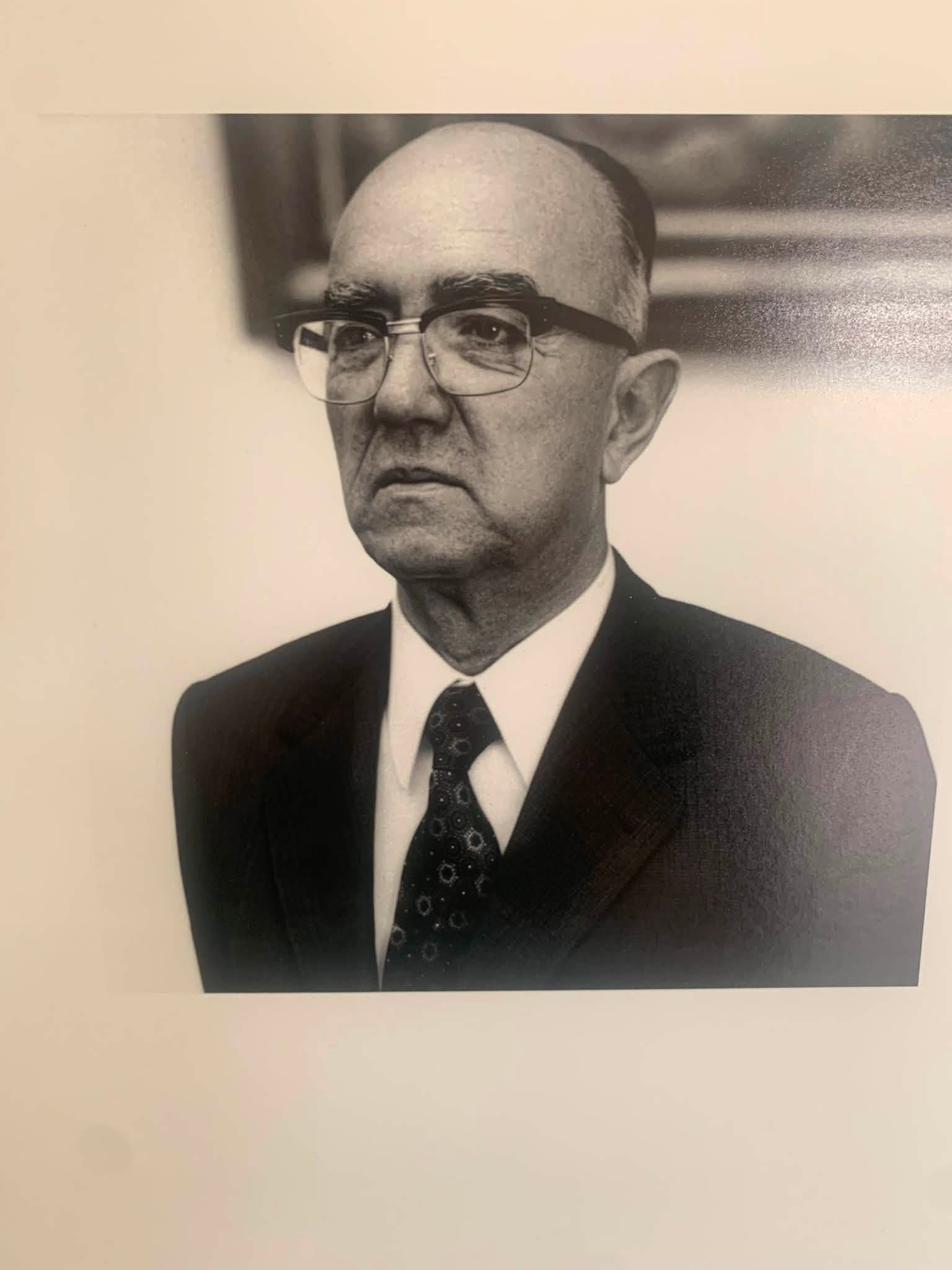 1003.-Gonzalo Aguirre Beltrán por Francisco Beverido Pereau
